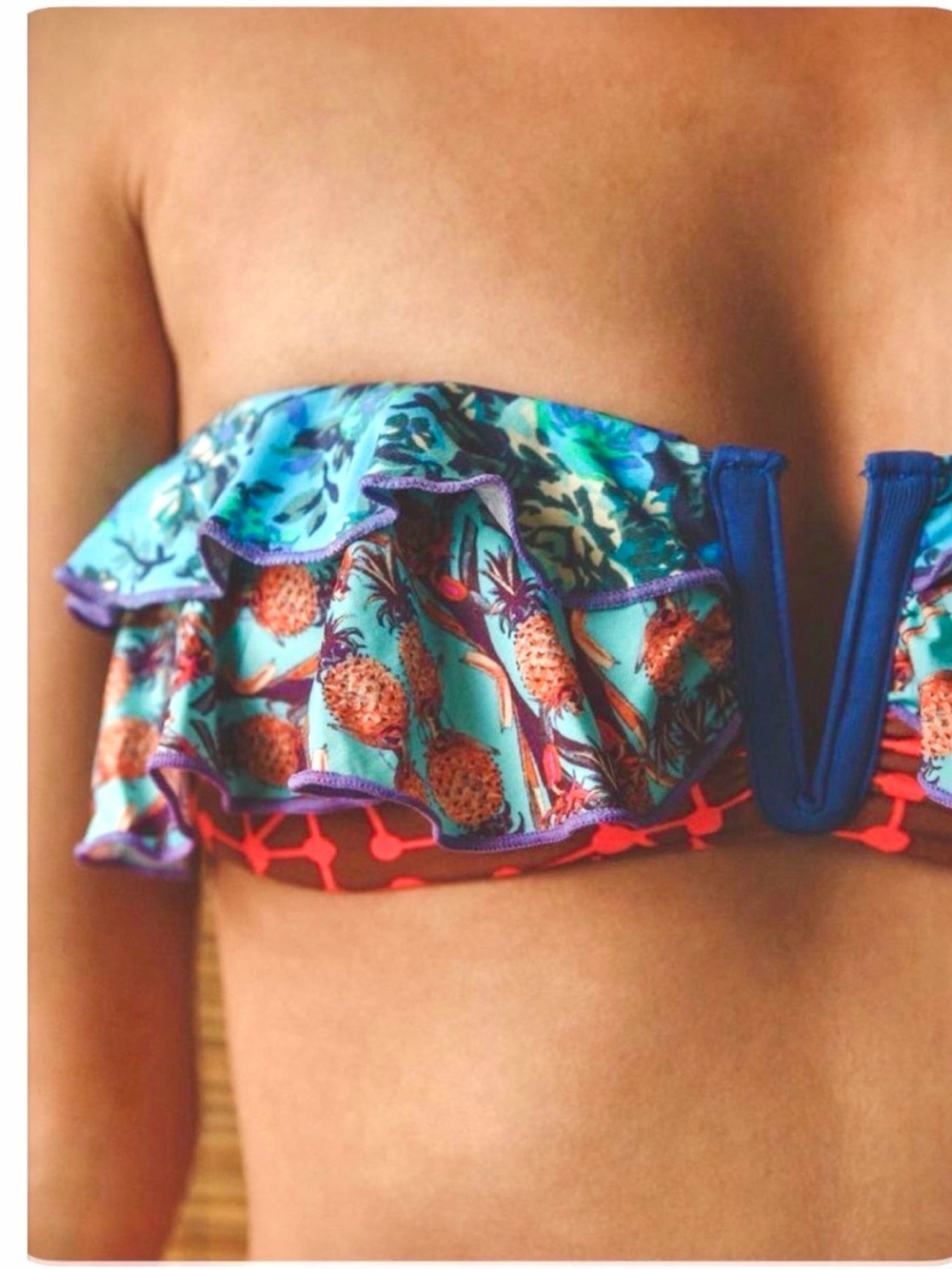 🐴(TOP) Maaji Blooming Champion Reversible Bikini Top- Small.